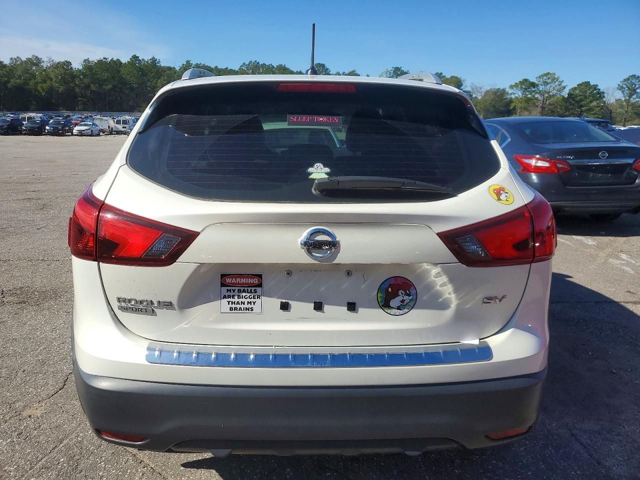 2018 Nissan Rogue Sport s