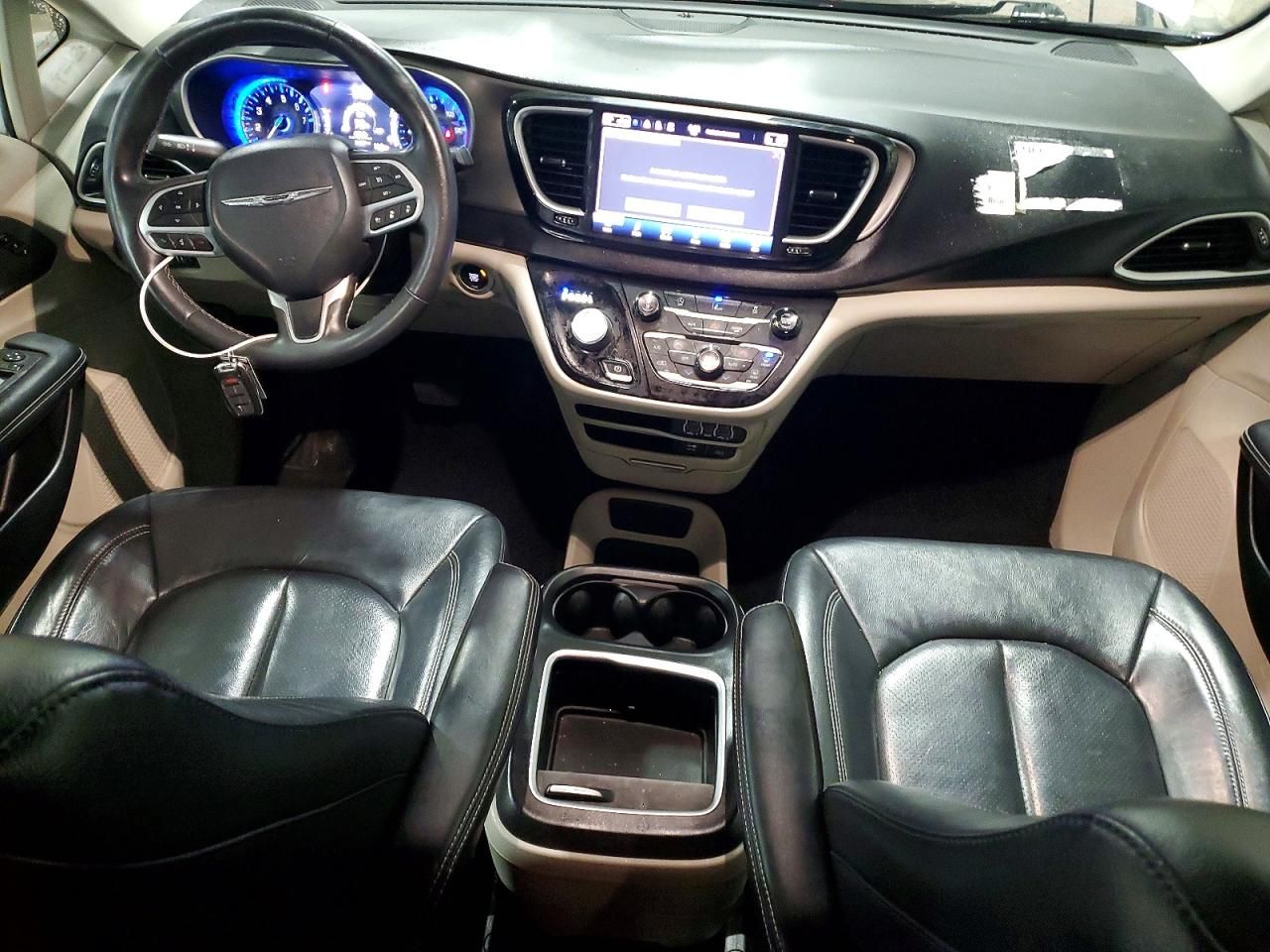 2022 Chrysler Pacifica Touring l