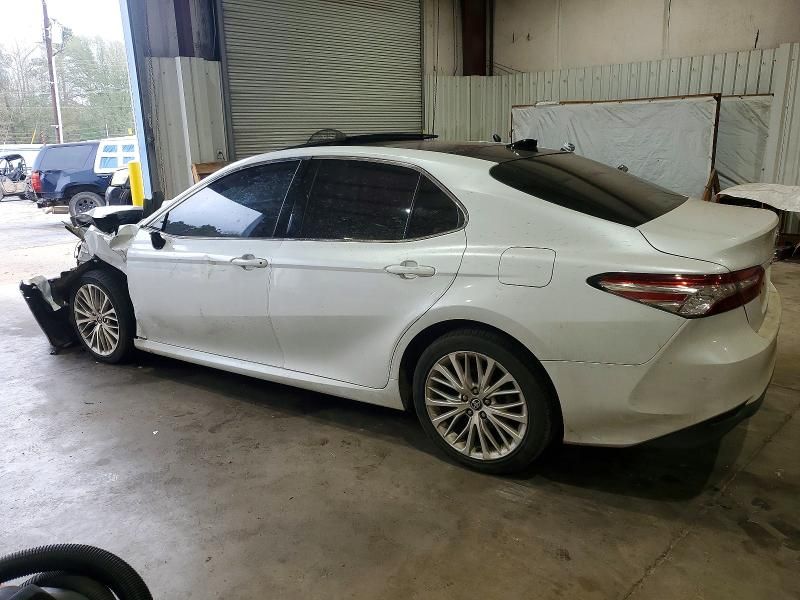 2020 Toyota Camry xle