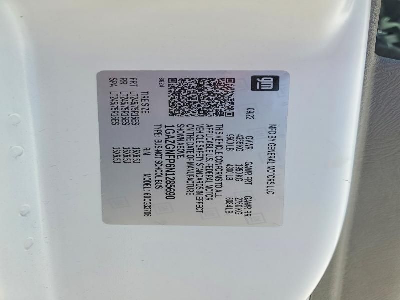 2022 Chevrolet Express G3500 ls