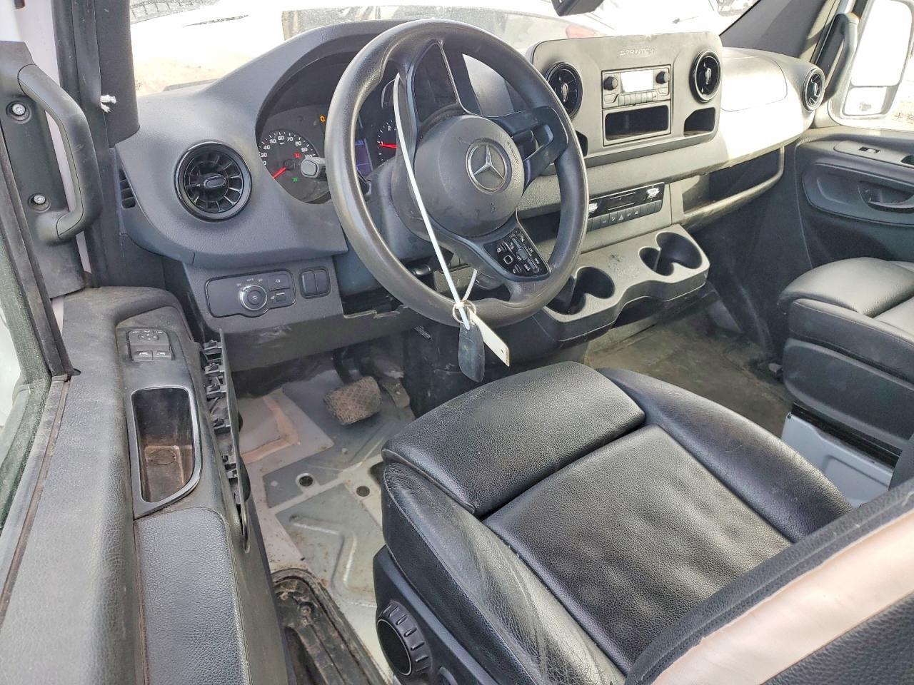 2021 Mercedes-Benz Sprinter 2500