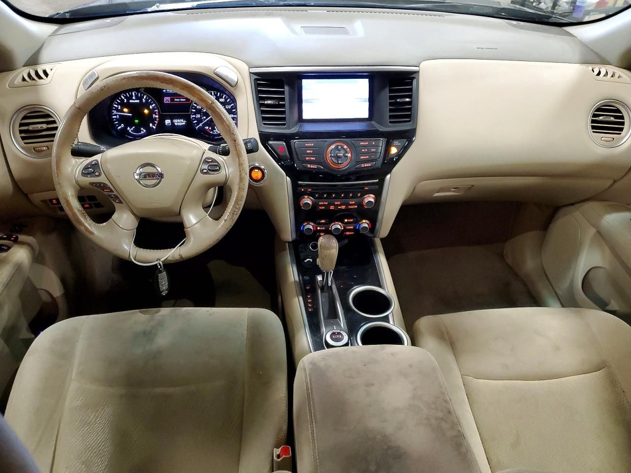 2013 Nissan Pathfinder s