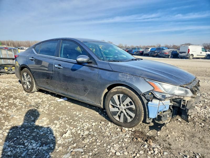 2020 Nissan Altima s