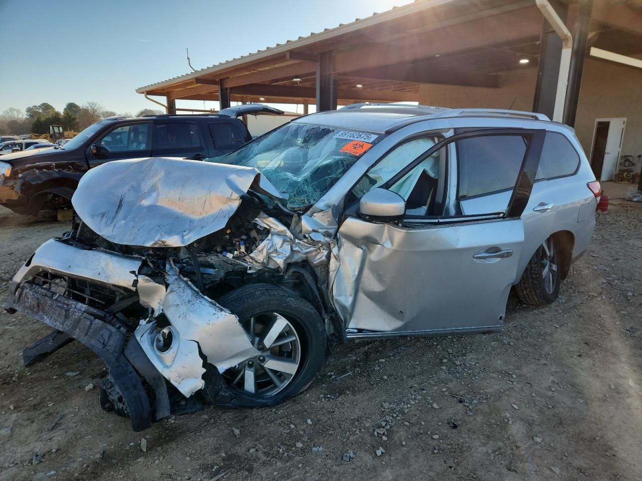 2014 Nissan Pathfinder s