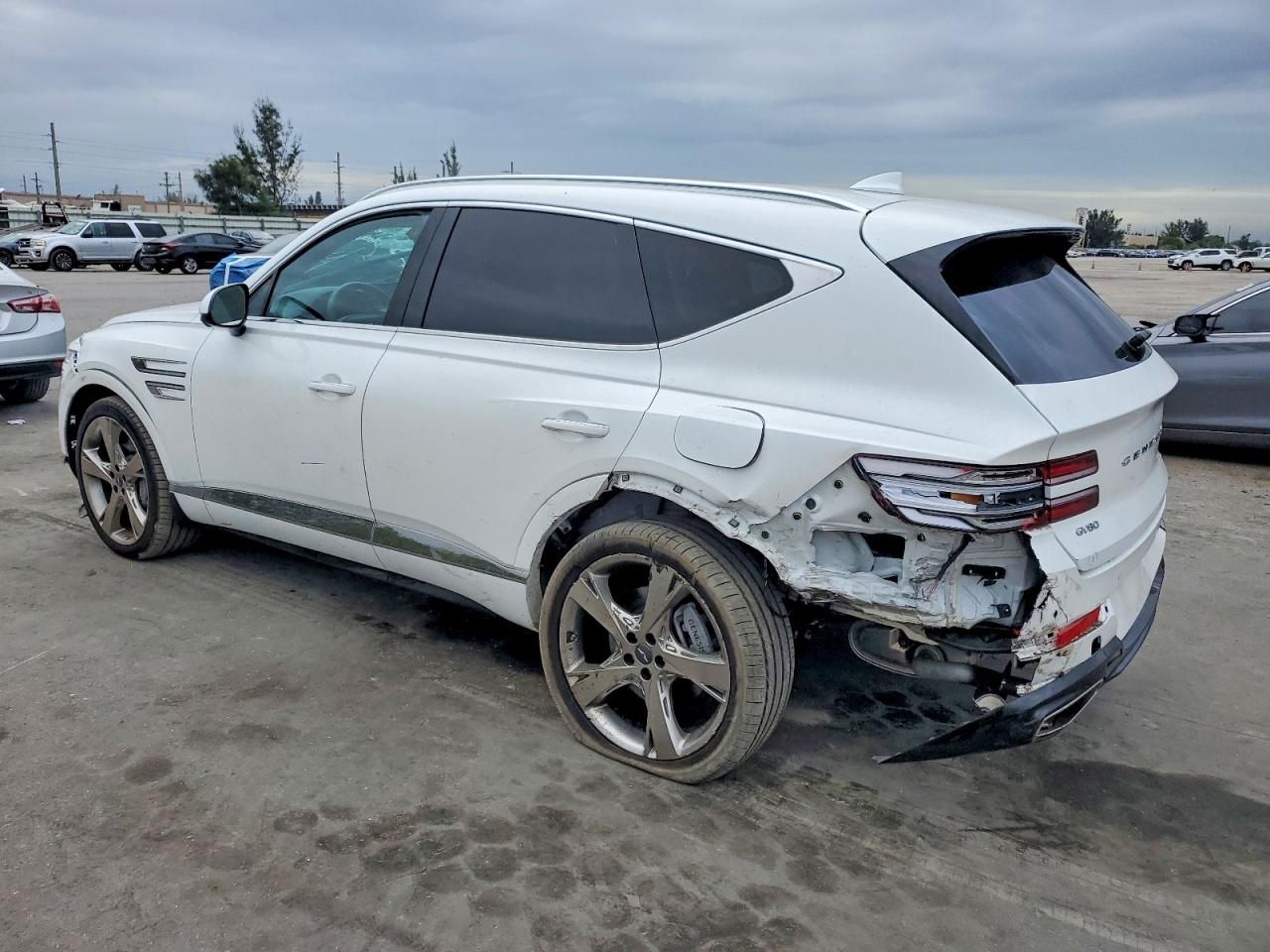 2023 Genesis Gv80 Base