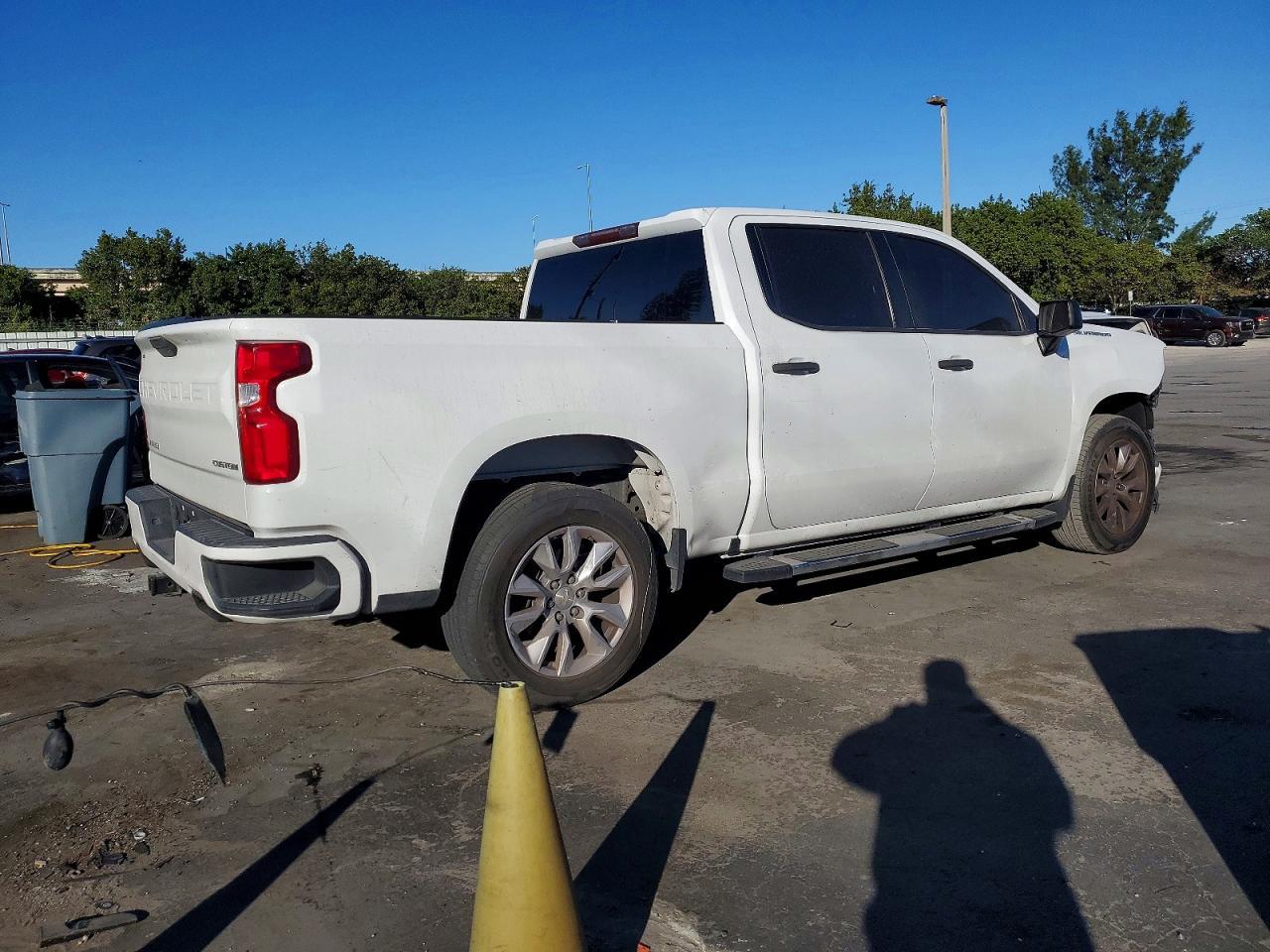 2019 Chevrolet Silverado C1500 Custom