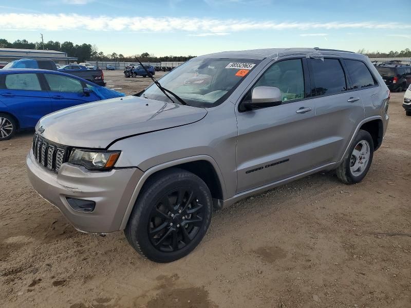 2018 Jeep Grand Cherokee Laredo