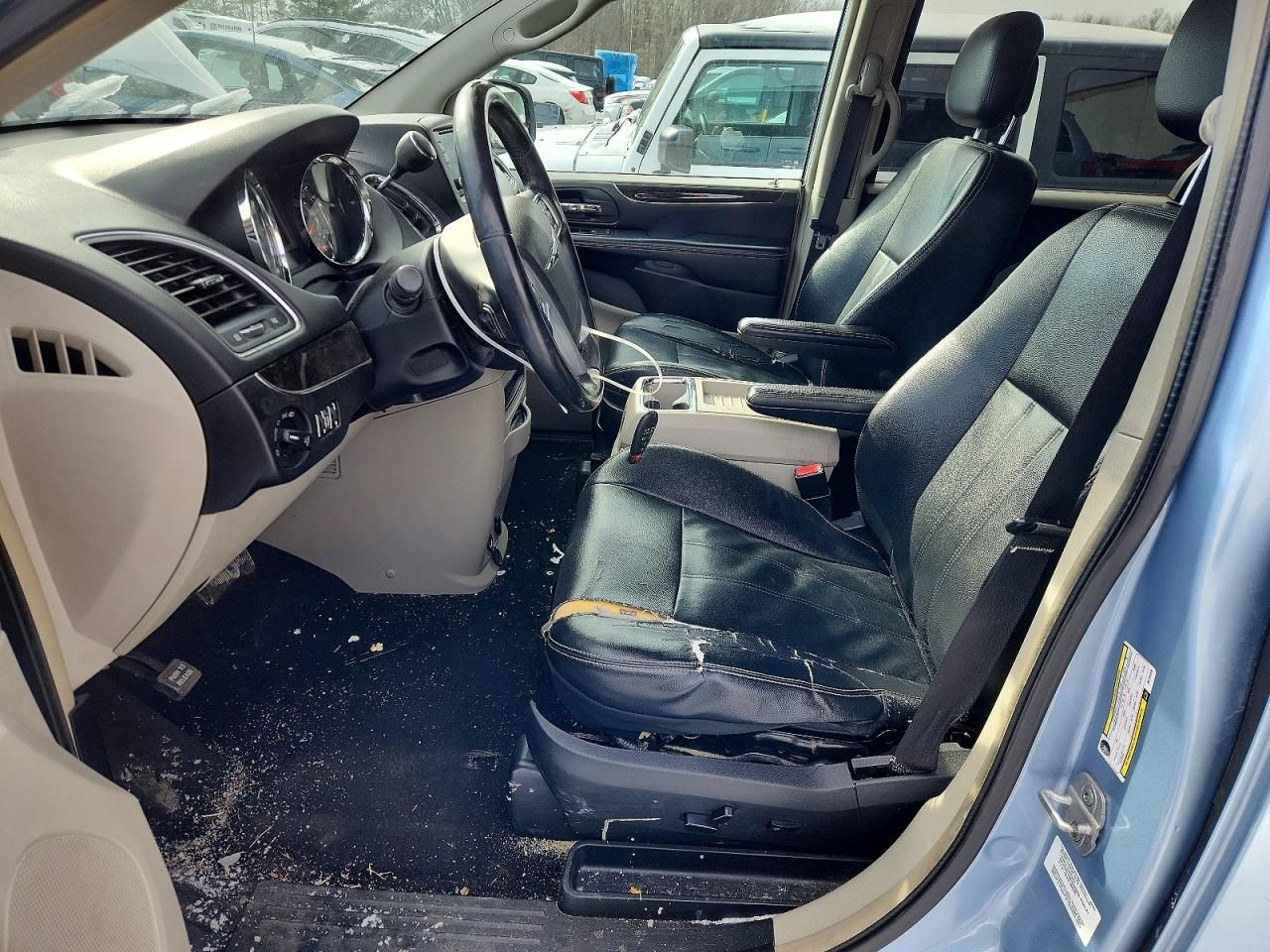 2013 Chrysler Town & Country Touring