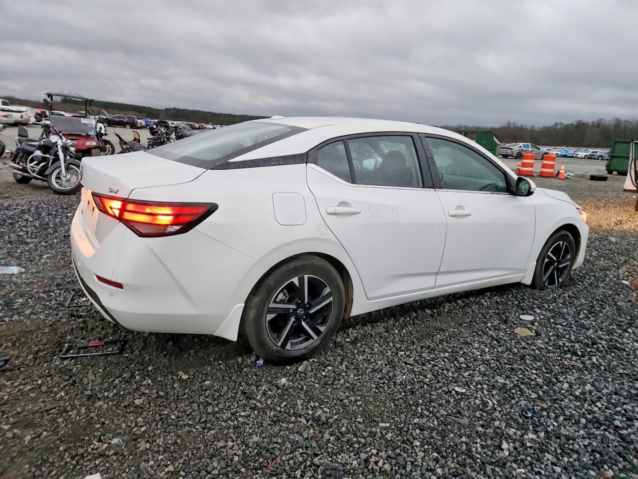 2024 Nissan Sentra sv