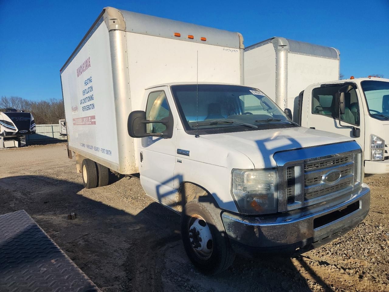 2014 Ford E350 box Truck