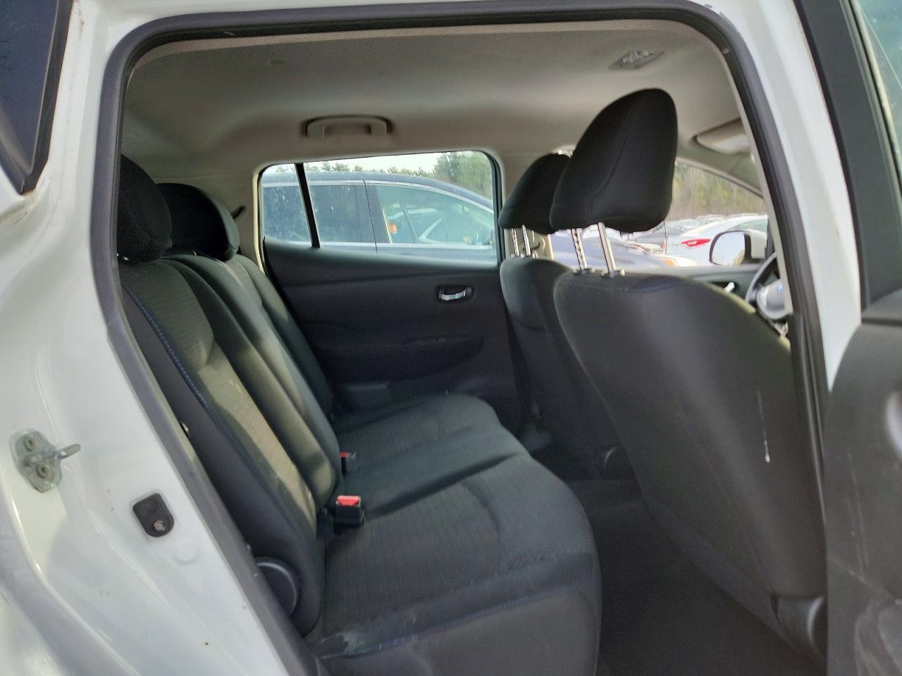 2015 Nissan Leaf s