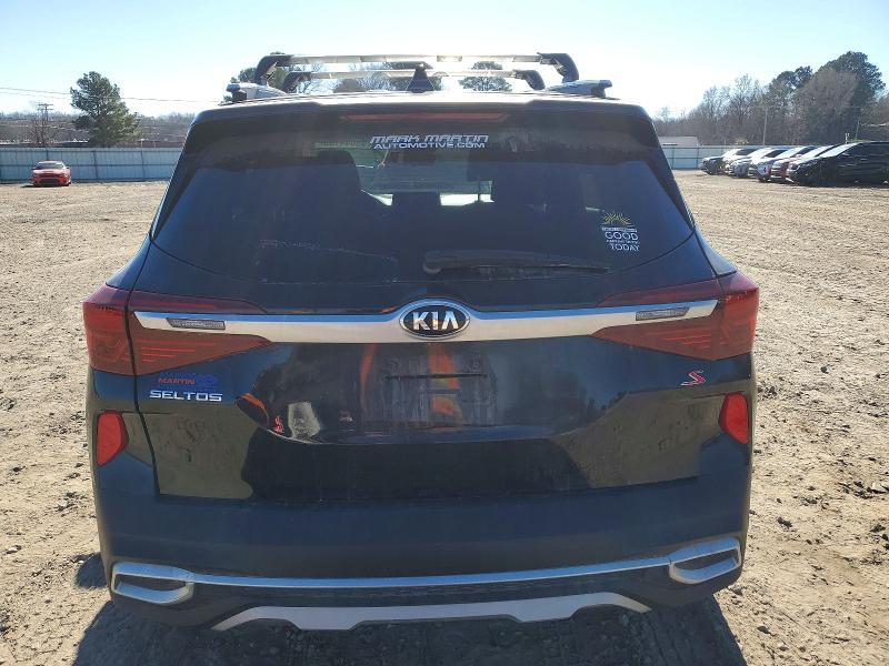 2021 KIA Seltos s