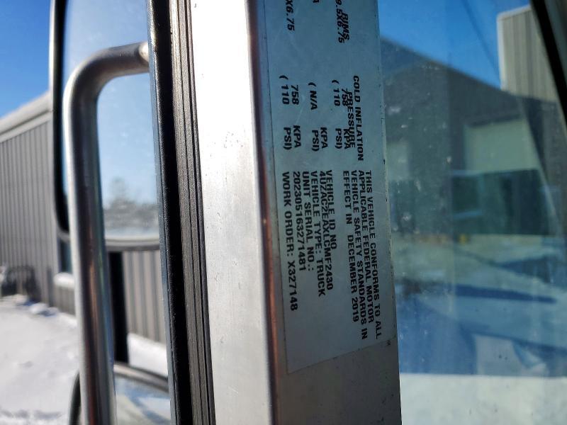 2020 Freightliner MT45G Delivery Truck