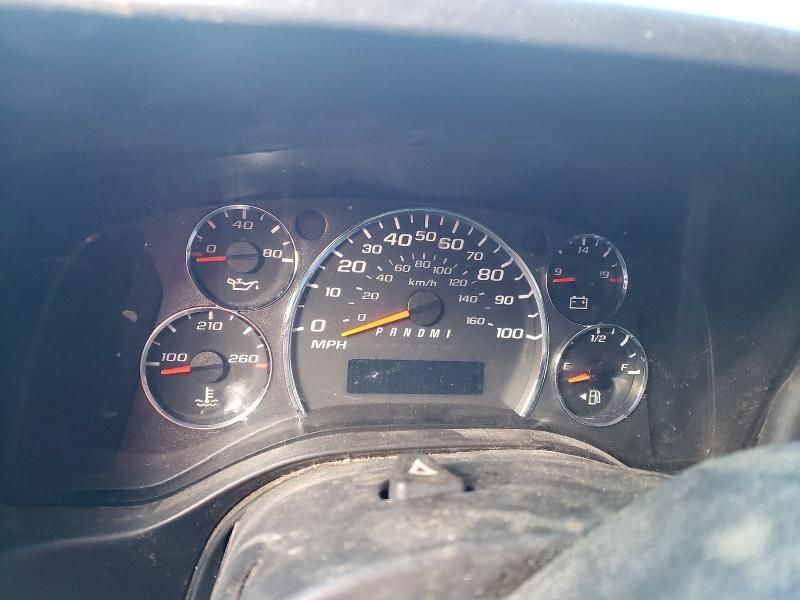 2012 GMC Savana box Truck