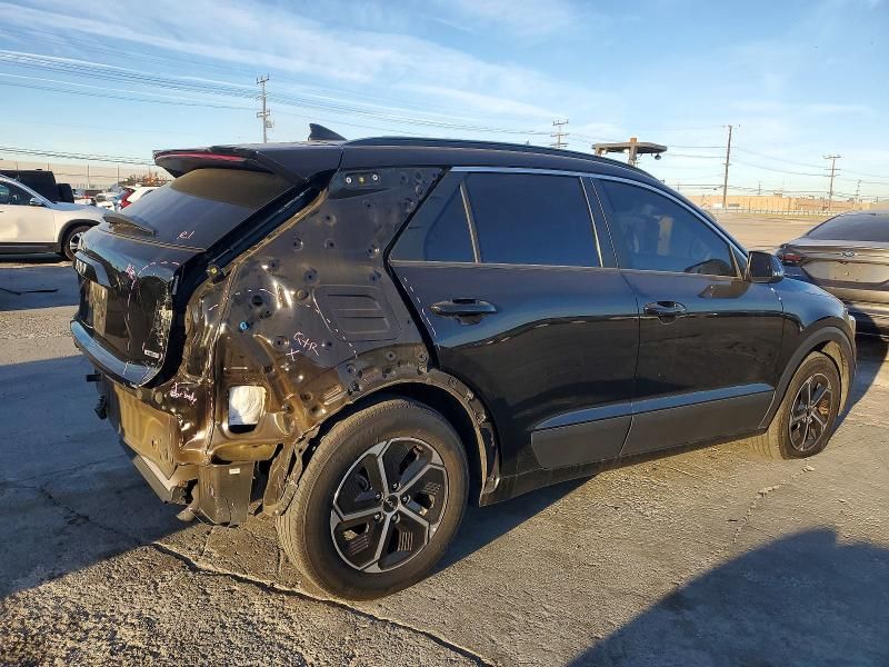 2023 KIA Niro ex