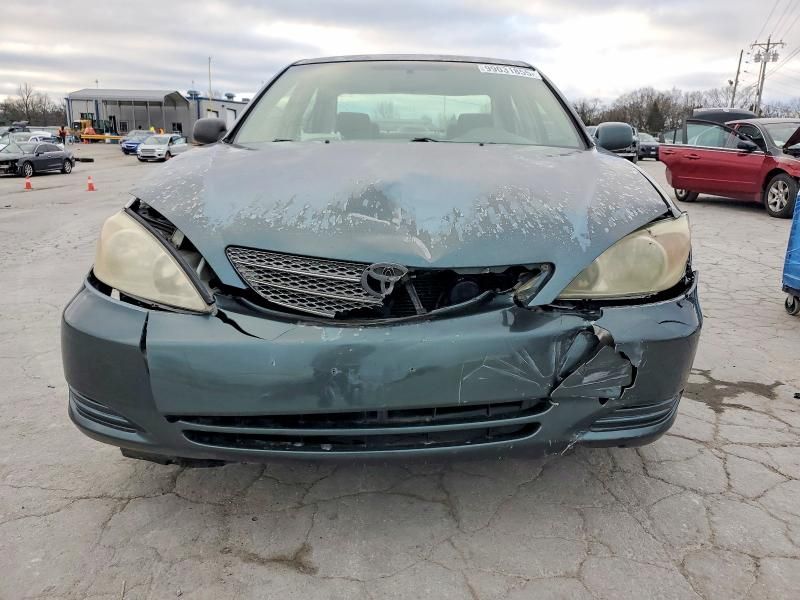 2002 Toyota Camry le