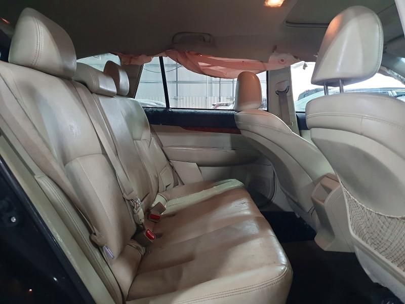 2011 Subaru Outback 2.5i Limited