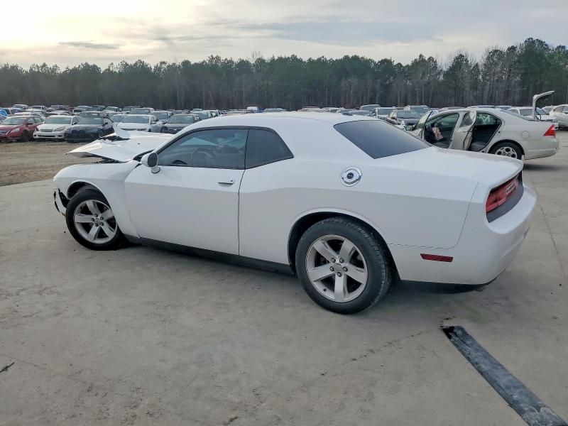 2012 Dodge Challenger sxt