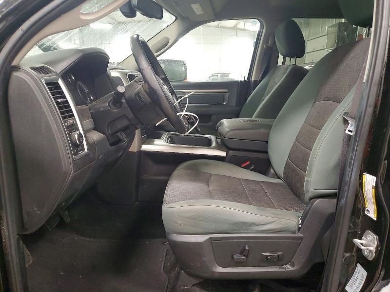 2016 Dodge Ram 1500 slt