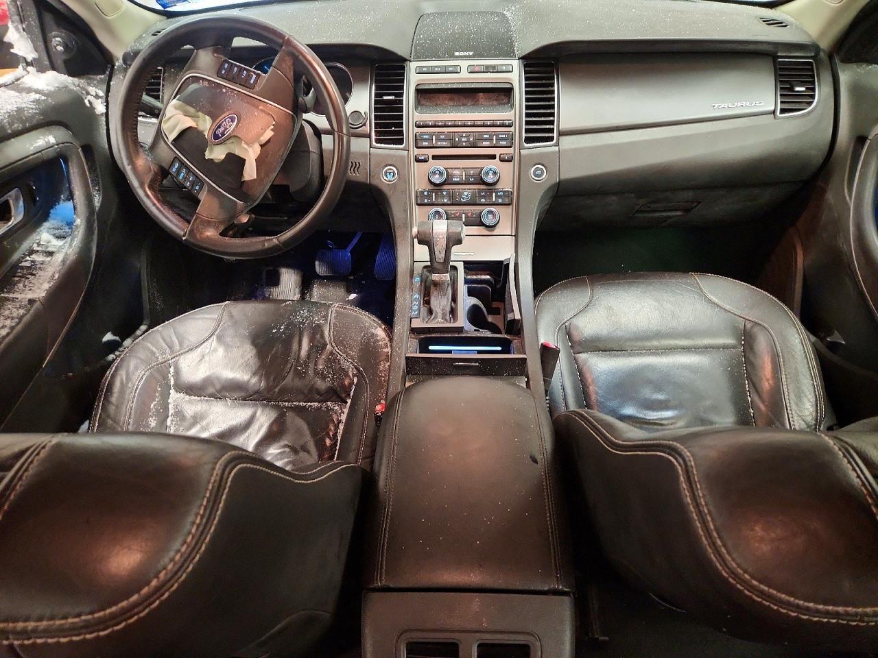 2010 Ford Taurus sel