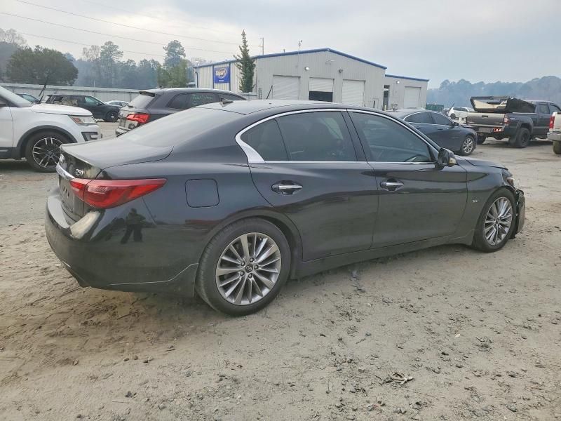 2018 Infiniti Q50 Luxe