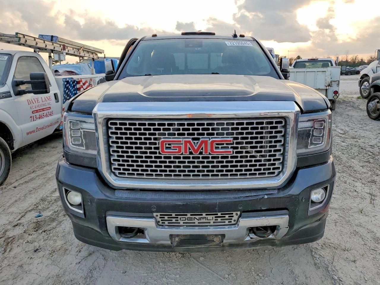 2015 GMC Sierra K3500 Denali