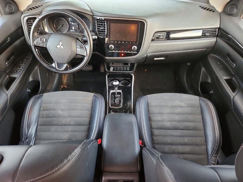 2020 Mitsubishi Outlander se