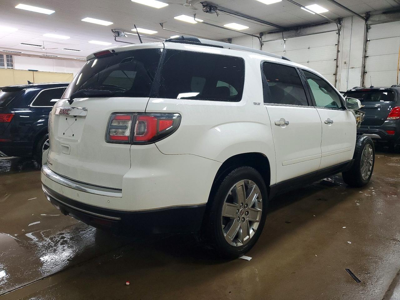 2017 GMC Acadia Limited Slt-2