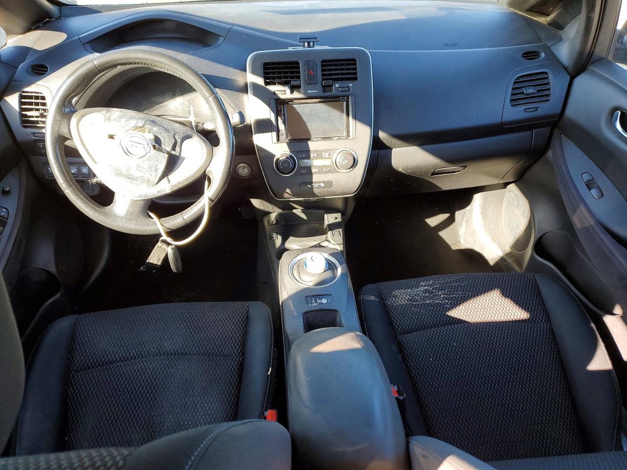 2013 Nissan Leaf s
