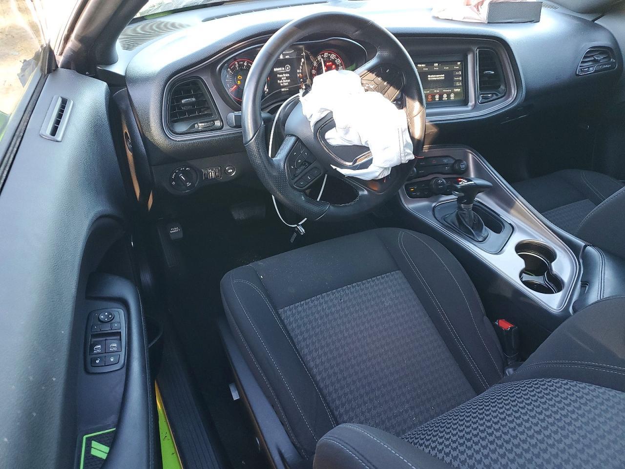 2023 Dodge Challenger sxt