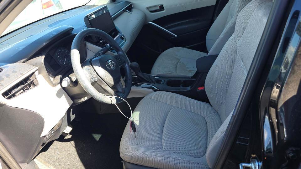 2025 Toyota Corolla Cross l