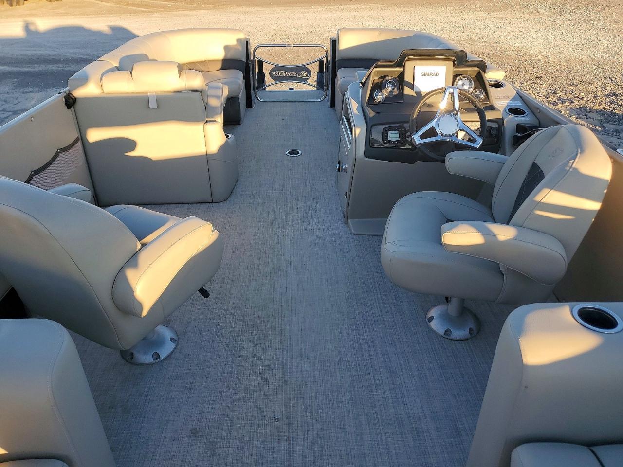2020 Silverton ER Wave Pontoon Boat