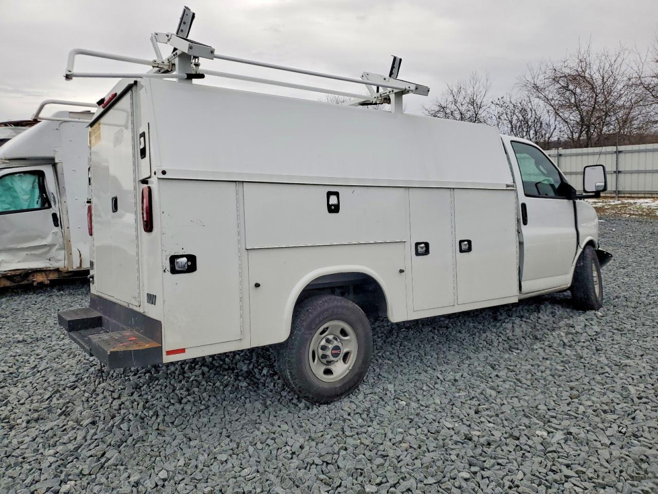 2021 GMC Savana Utility / Service Truck