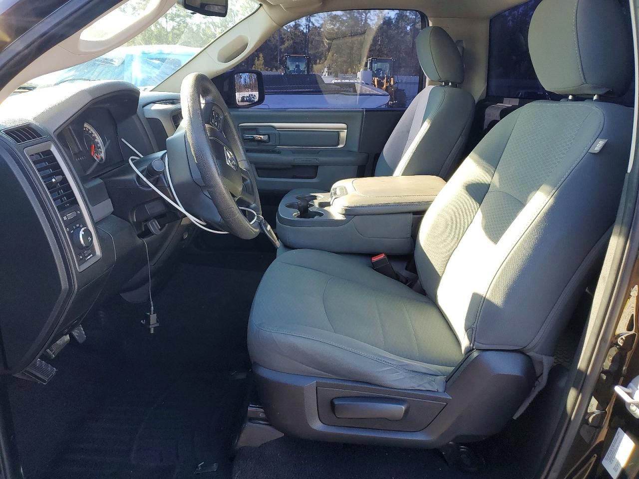 2015 Dodge Ram 1500 st