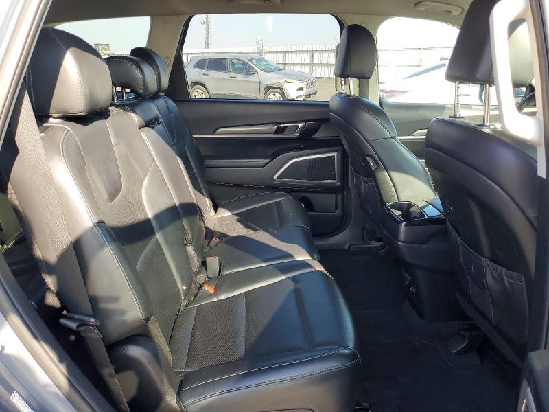 2020 KIA Telluride lx