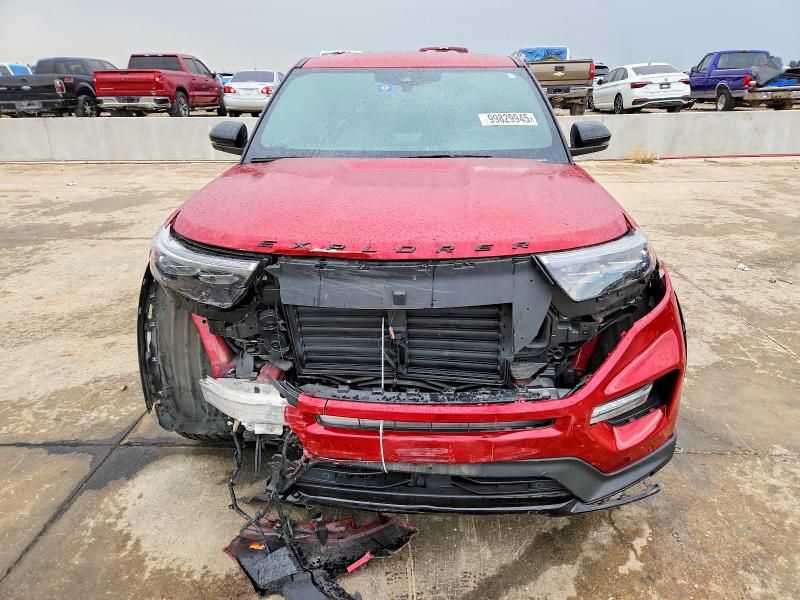 2022 Ford Explorer st