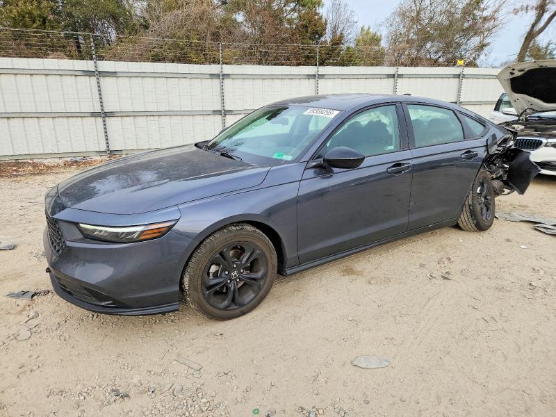 2025 Honda Accord se