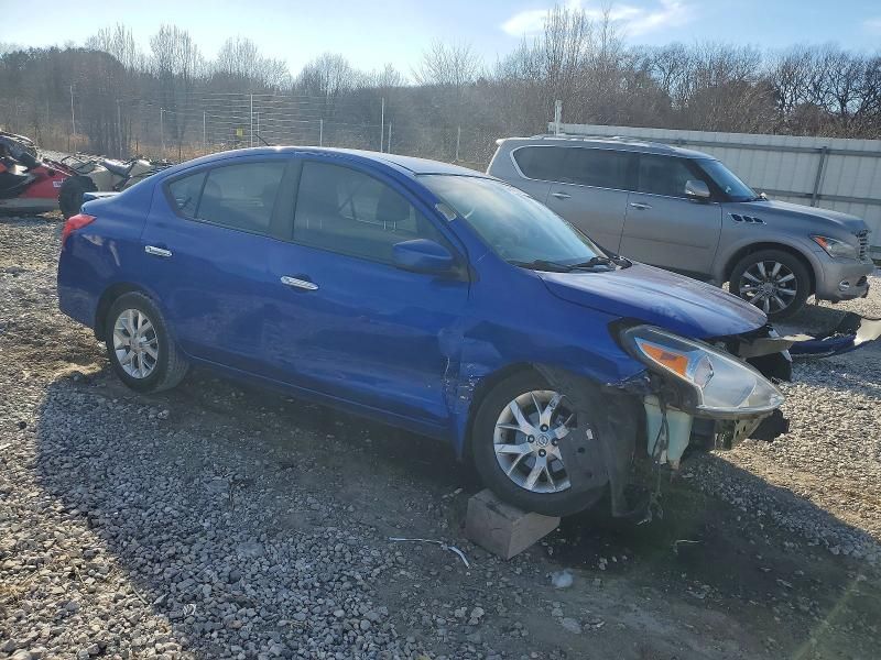 2015 Nissan Versa s
