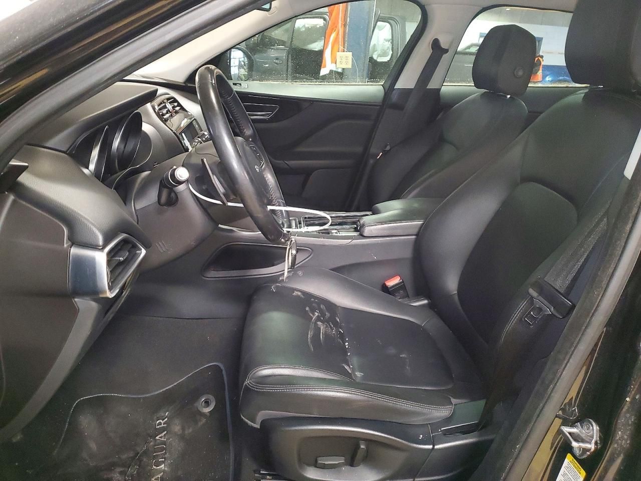 2018 Jaguar F-pace Premium