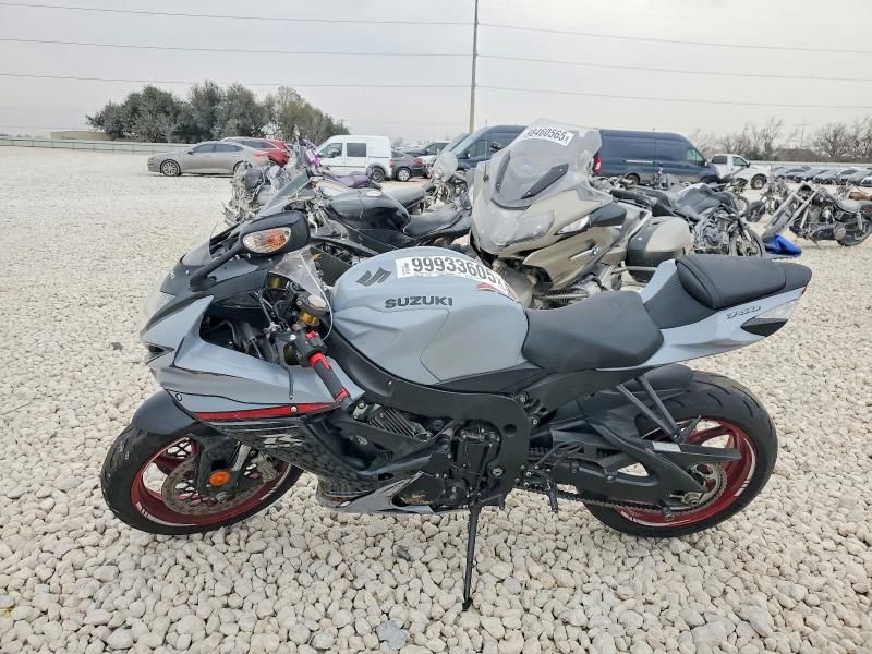 2023 Suzuki GSX-R750