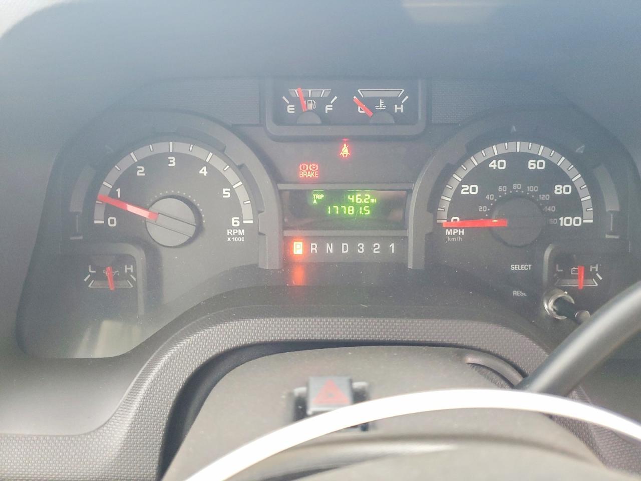 2015 Ford E450 Shuttle Bus