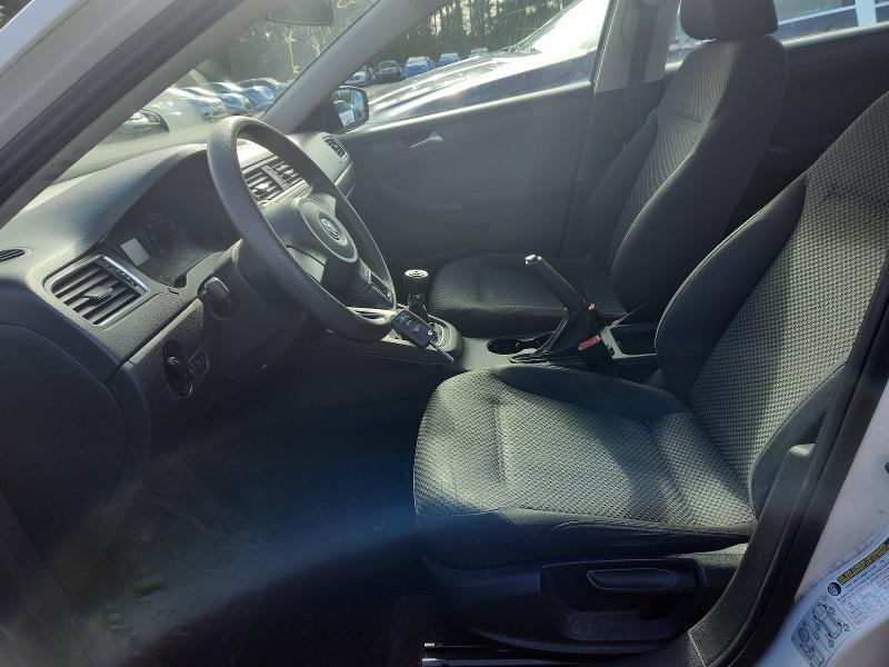 2012 Volkswagen Jetta Base