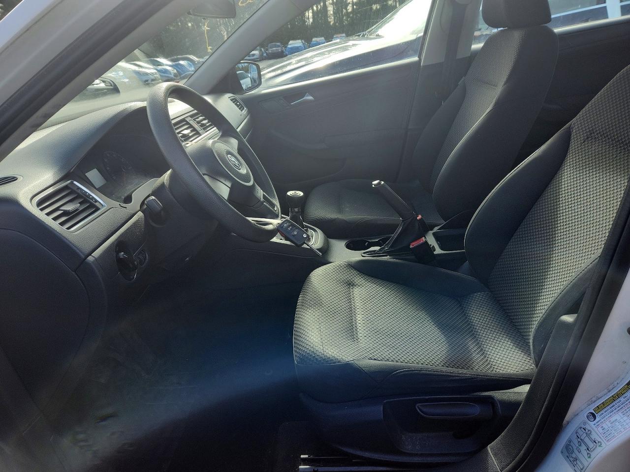 2012 Volkswagen Jetta Base