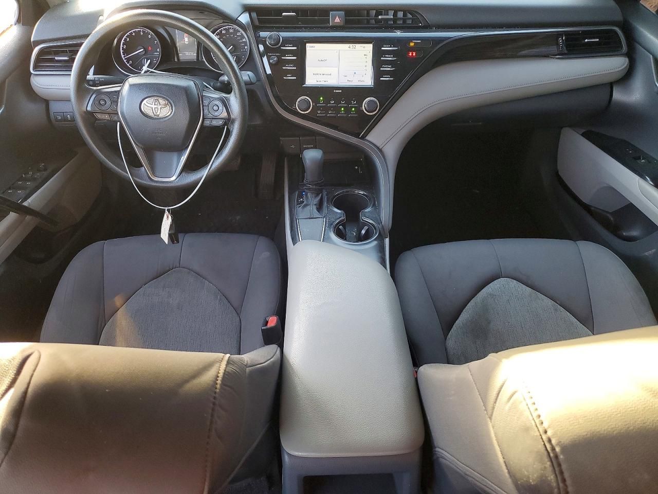 2020 Toyota Camry le