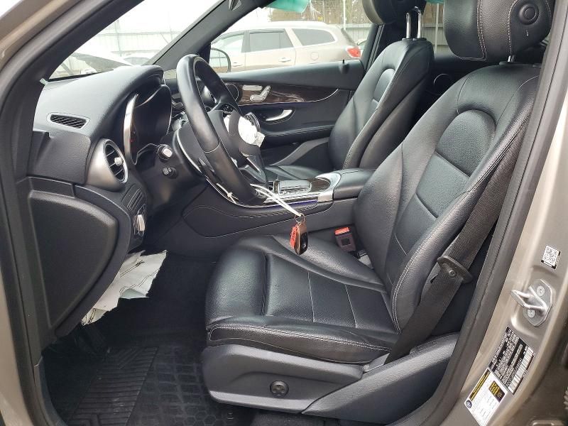 2020 Mercedes-Benz Glc 300