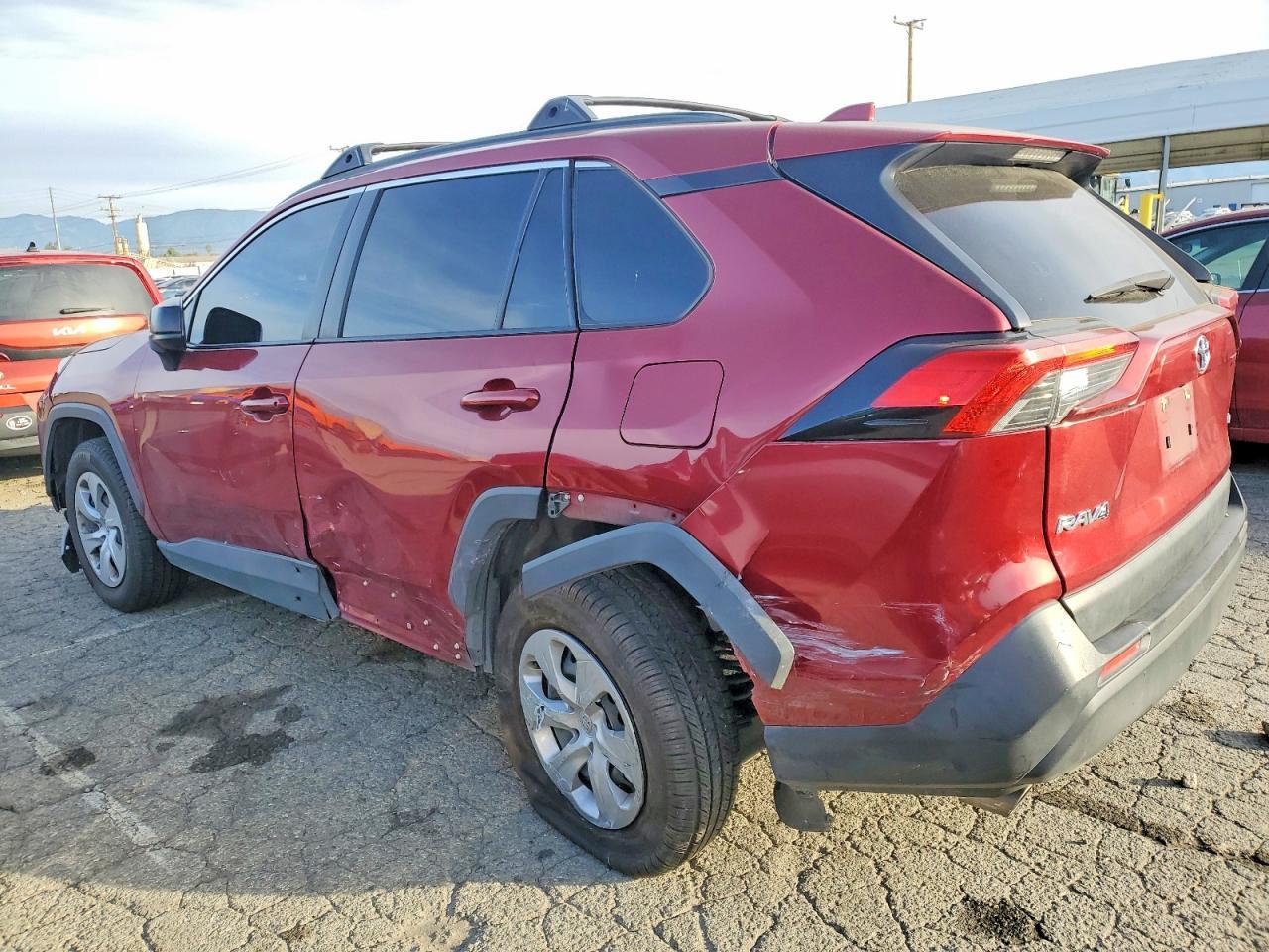 2020 Toyota Rav4 le