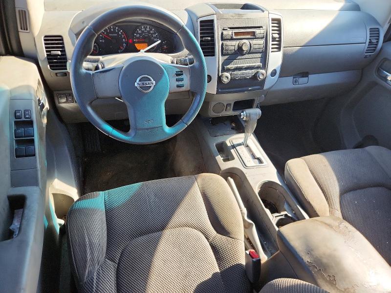2011 Nissan Frontier s