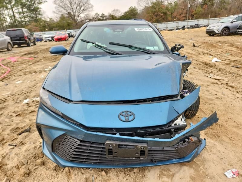 2025 Toyota Camry xse