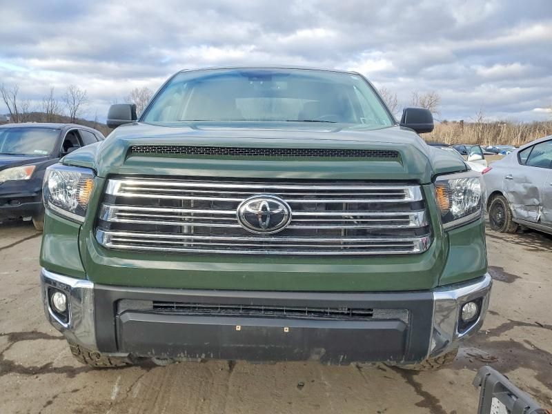 2021 Toyota Tundra Crewmax SR5