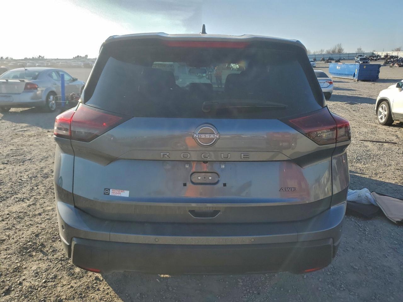 2025 Nissan Rogue s